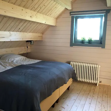 Vakantiewoning Vrijburg בקתה Schagerbrug